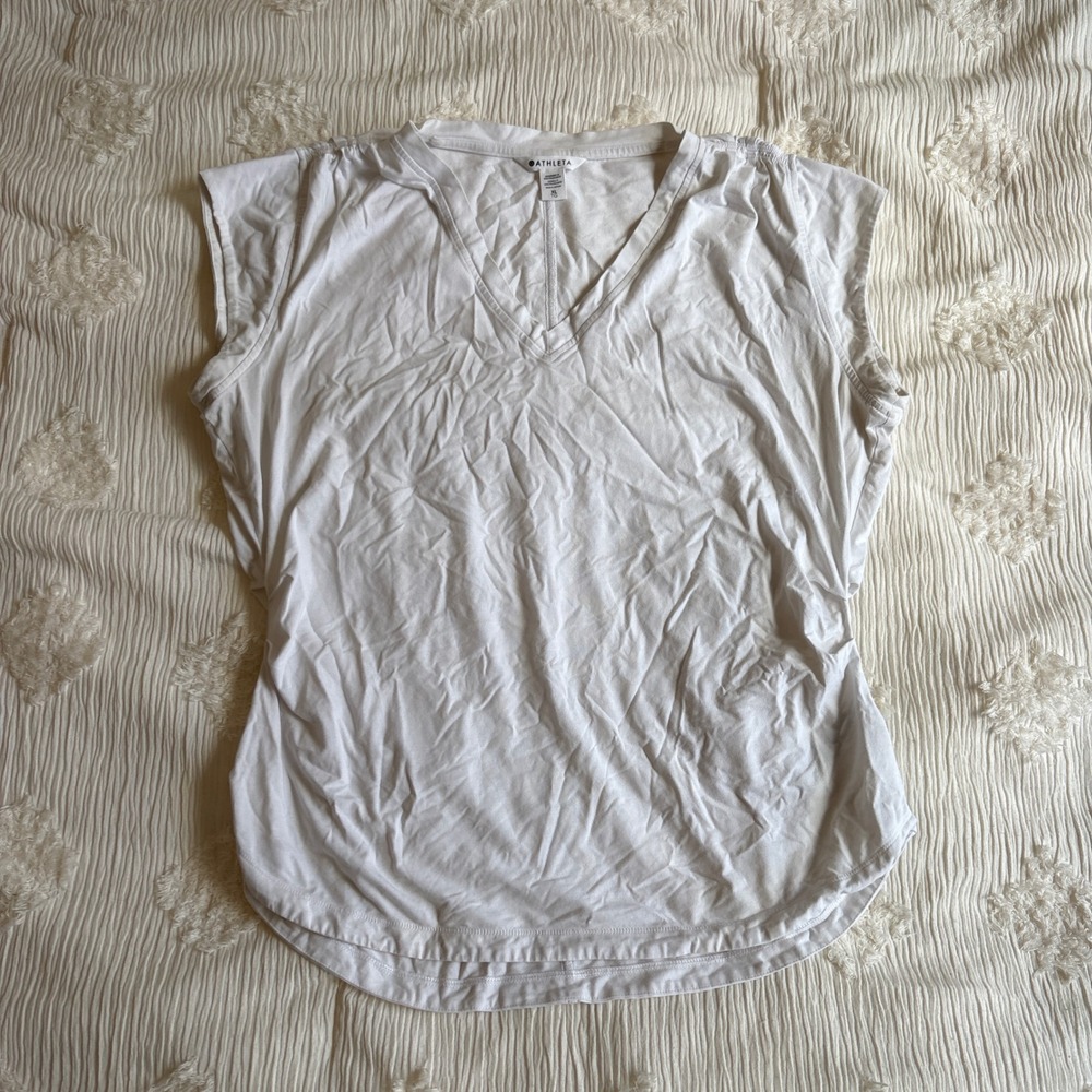 Athleta White V-Neck Cap Sleeve Top XL Activewear Yoga Minimalist Aesthetic